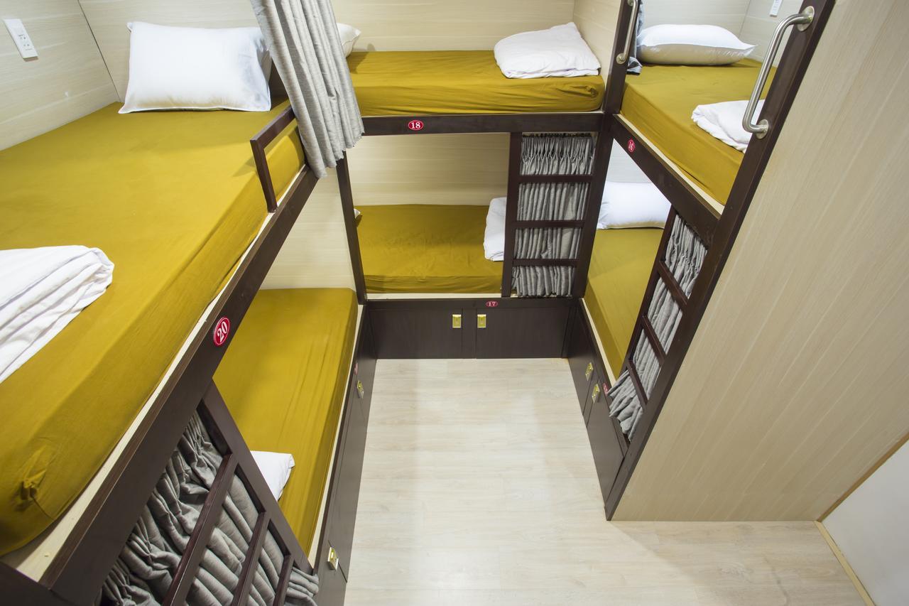 Saigon Marvel Hostel Хошимин Екстериор снимка