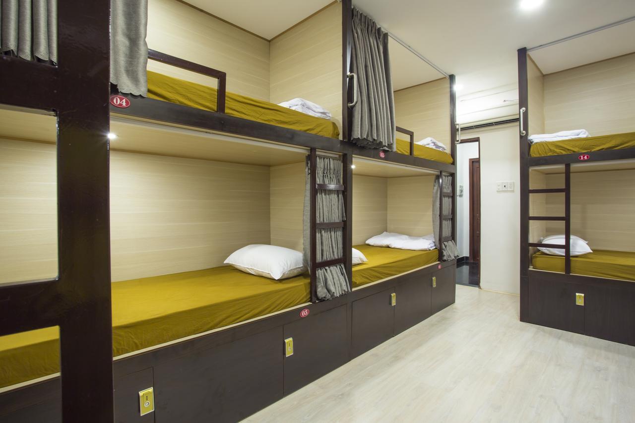 Saigon Marvel Hostel Хошимин Екстериор снимка