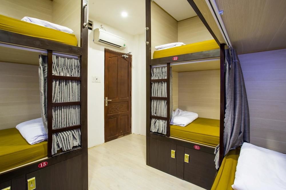 Saigon Marvel Hostel Хошимин Екстериор снимка